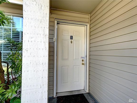 3rd image of 2100 S 336th St APT L1
