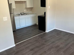 2626 Eastview Dr #11, Belleville, IL 62221