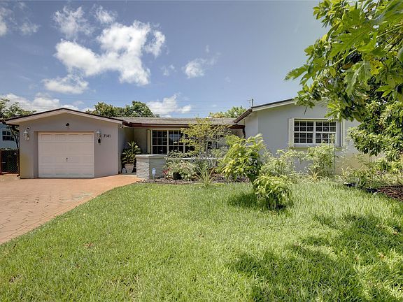2nd image of 7141 Biltmore Boulevard