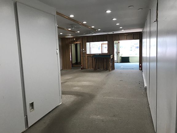 704 Boston Post Road