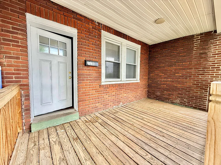 1531 Cottman Ave — Photo 44