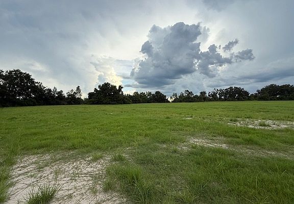 3rd image of 0 SW Mayo Rd