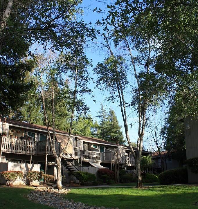 1st image of 7456 Sandalwood Dr APT 19