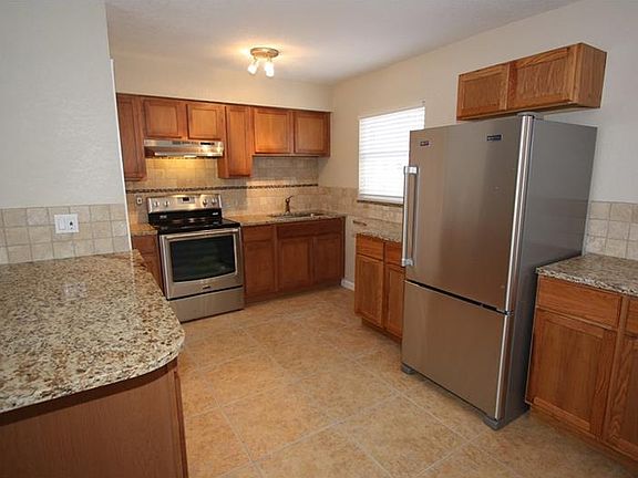 2nd image of 21224 Edgewater Dr