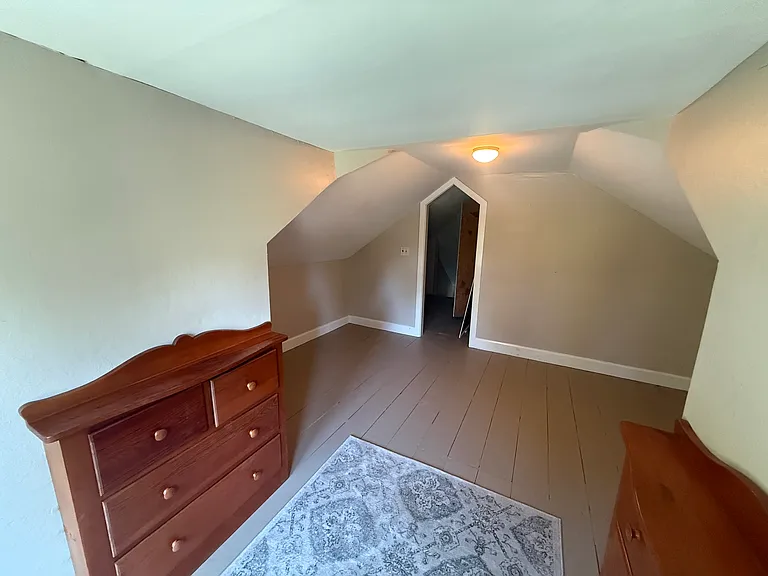 24 Fairfax St — Photo 17
