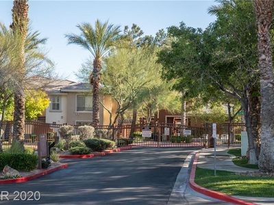 904 Domnus Ln APT 101, Las Vegas, NV, 89144