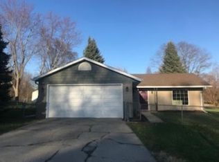 3338 Bavarian Ln, Rockford, IL 61109