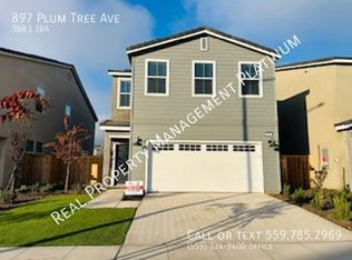 897 Plum Tree Ave, Clovis, CA