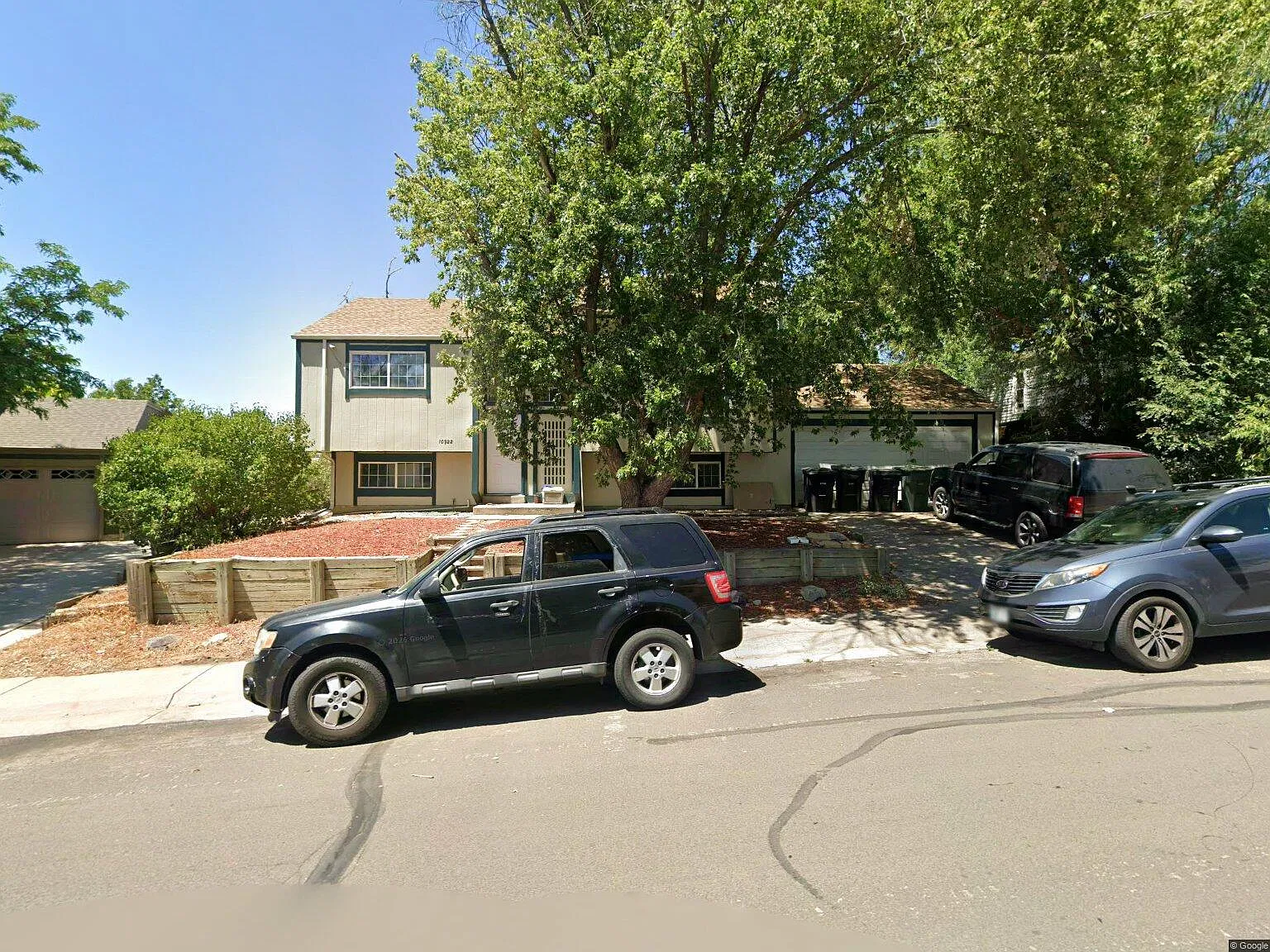 5 bed, 1800 sqft, $3,000 — Photo 1