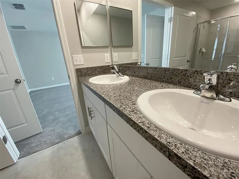 8533 Reedville St — Photo 32