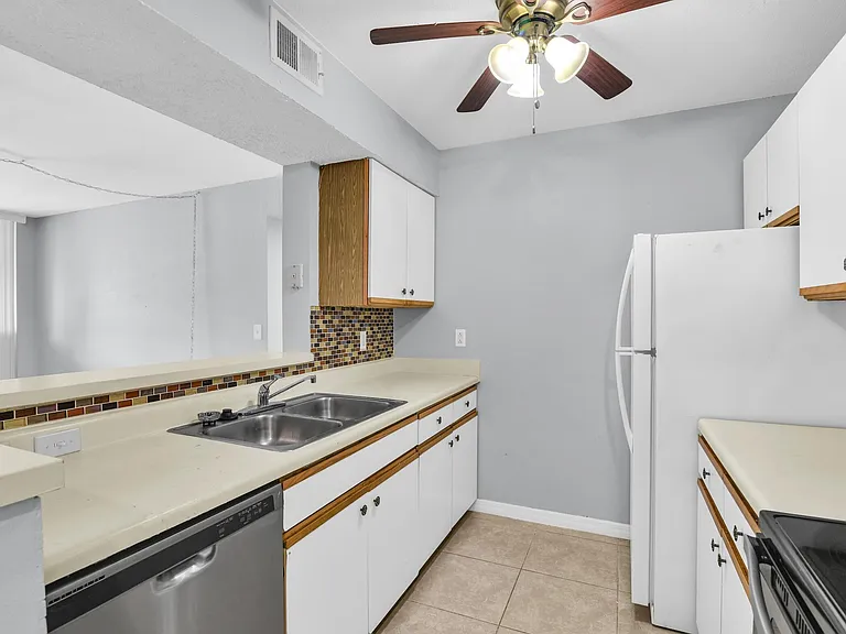 3995 W McNab Rd #B205 — Photo 8