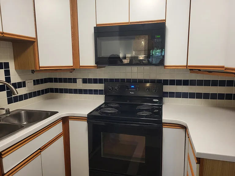933 D Ave — Photo 13