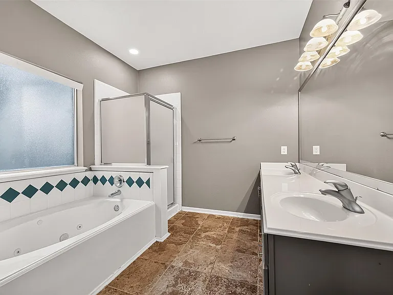 14402 Barker Pelican Ct — Photo 28