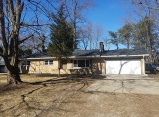 5338 Ashbourne Ln, Indianapolis, IN