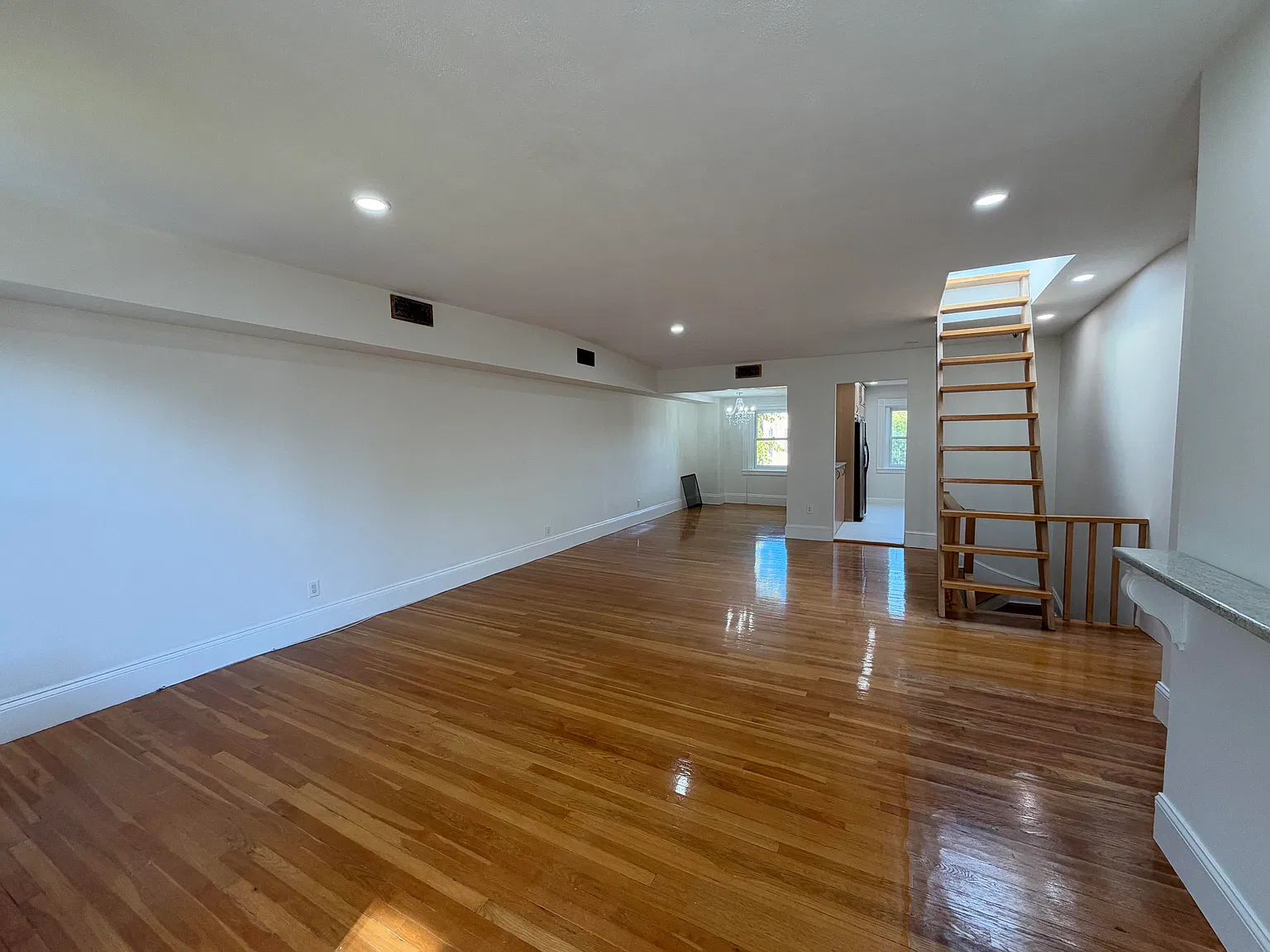 128 Saint Botolph St — Photo 2