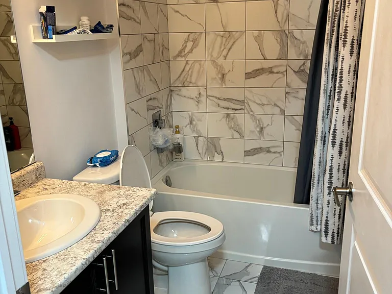 81 Robinson St #601 — Photo 21