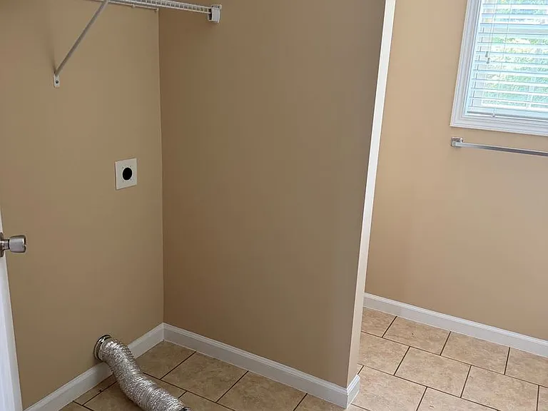 1720 Skyline Dr #108 — Photo 17