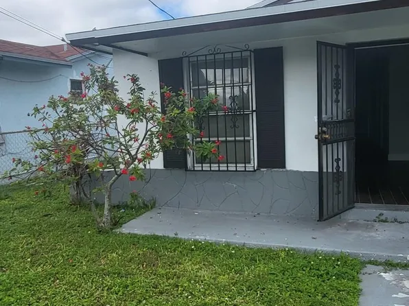 2221 NW 59th St, Miami, FL 33142