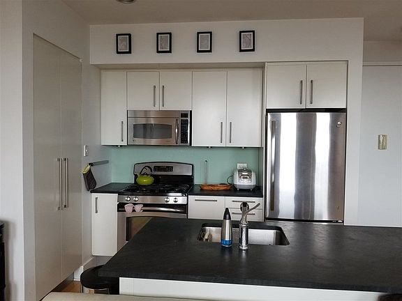 5th image of 4 Beacon Way APT 1100