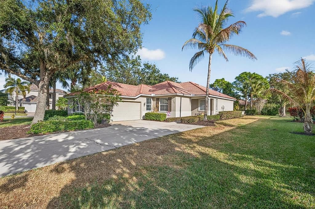 719 Misty Pond Ct