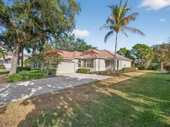 719 Misty Pond Ct, Bradenton, FL 34212