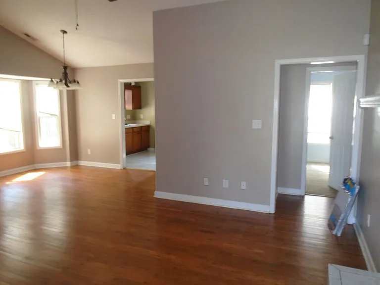 231 Sharpsburg Rd — Photo 7