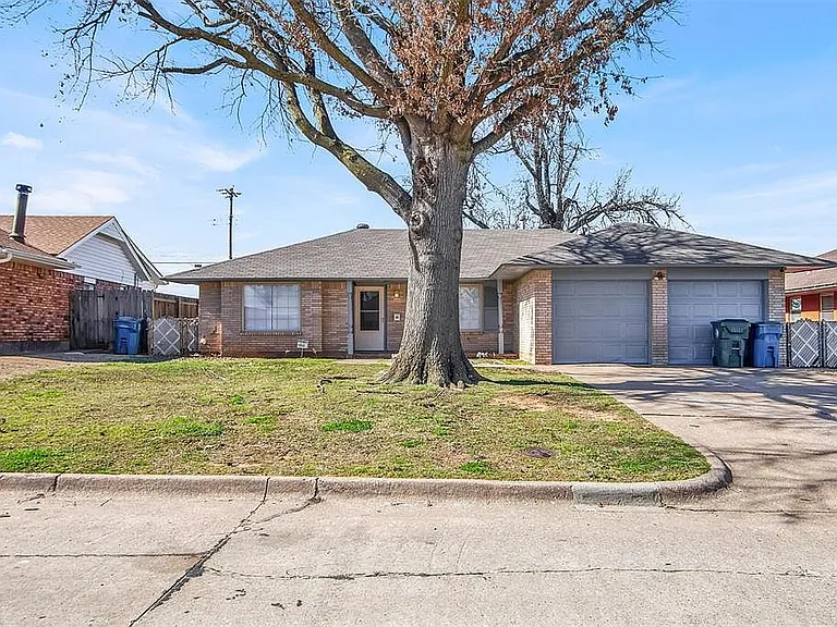 1000 W Silver Meadow Dr — Photo 1