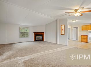80 Argyle Ave, Glen Rock, PA 17327