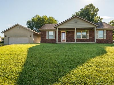 513 N Cress Dr, Pekin, IN, 47165