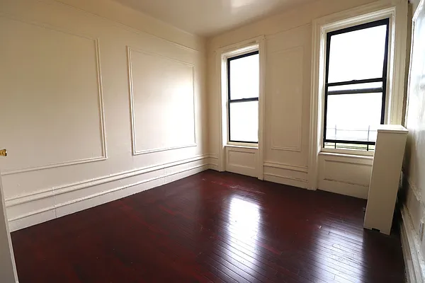 Rented by Abba Realty Associates INC | media 8