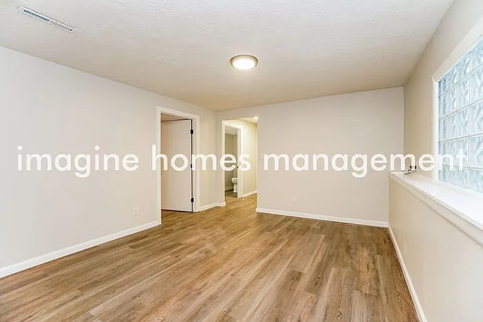 51 Greenbush St — Photo 15