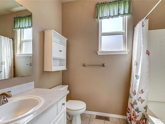 5th image of 3709 110th Street Ct E