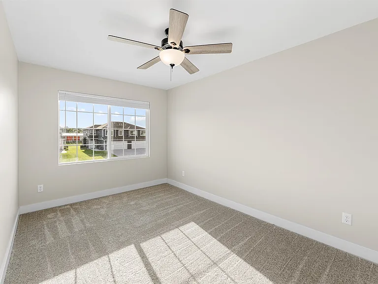 2741 Amelia Ln — Photo 3