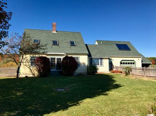 5 Green Meadow Dr, Dayton, ME 04005