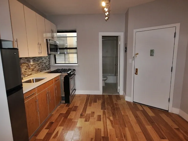 407 Chauncey St #3D — Photo 13