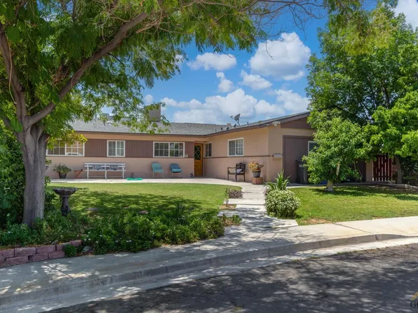 11 Victor St, Taft, CA 93268