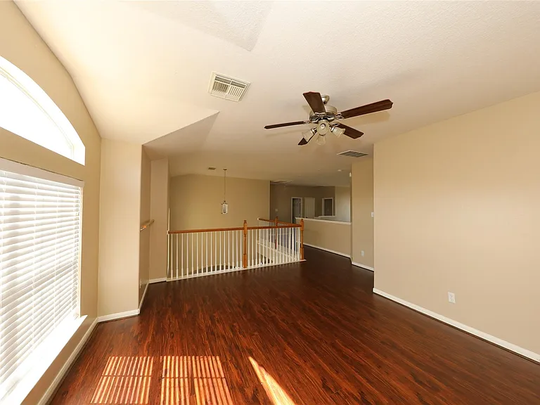 2311 Diamond Springs Dr — Photo 29