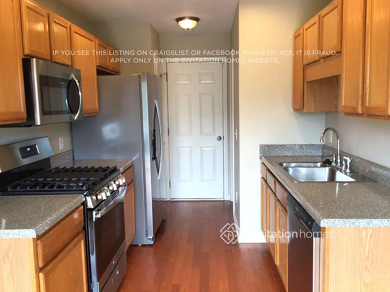 5870 Ridge Stone Way — Photo 7