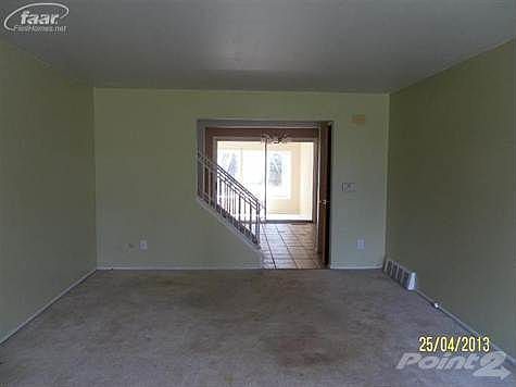 3rd image of 1937 Laurel Oak Dr