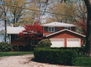 5931 Shore Dr, Madison, OH 44057