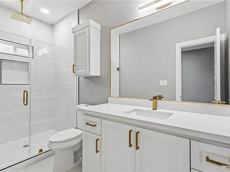 1802 W Violet Dr #3 — Photo 7
