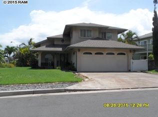 225 Puumakani St, Kahului, HI 96732