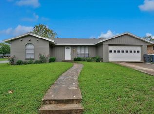 2208 Ridgewood Dr, Sherman, TX 75092