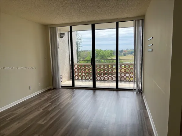4222 Inverrary Blvd APT 4512, Fort Lauderdale, FL 33319