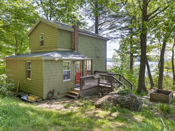 86 Shore Drive, Sabattus, ME 04280