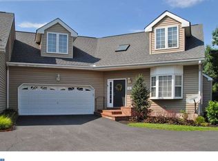 3 Graystone Dr, Chadds Ford, PA 19317