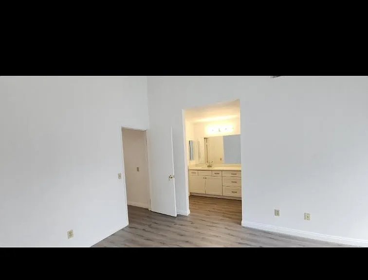 1126 Whitewater Dr — Photo 24