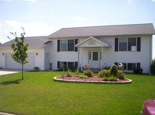 1805 Richland Ave SW, Willmar, MN 56201