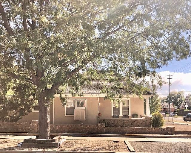 1st image of 1600 E 9th St
