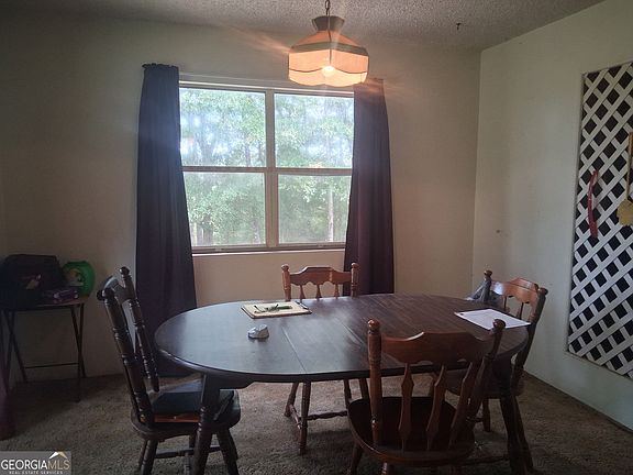 5th image of 1443 Old Bethel Rd
